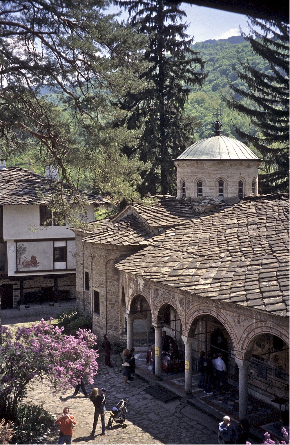 Troyan_Monastery